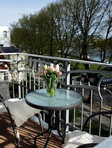 - Versteck Am Strom * ロストック